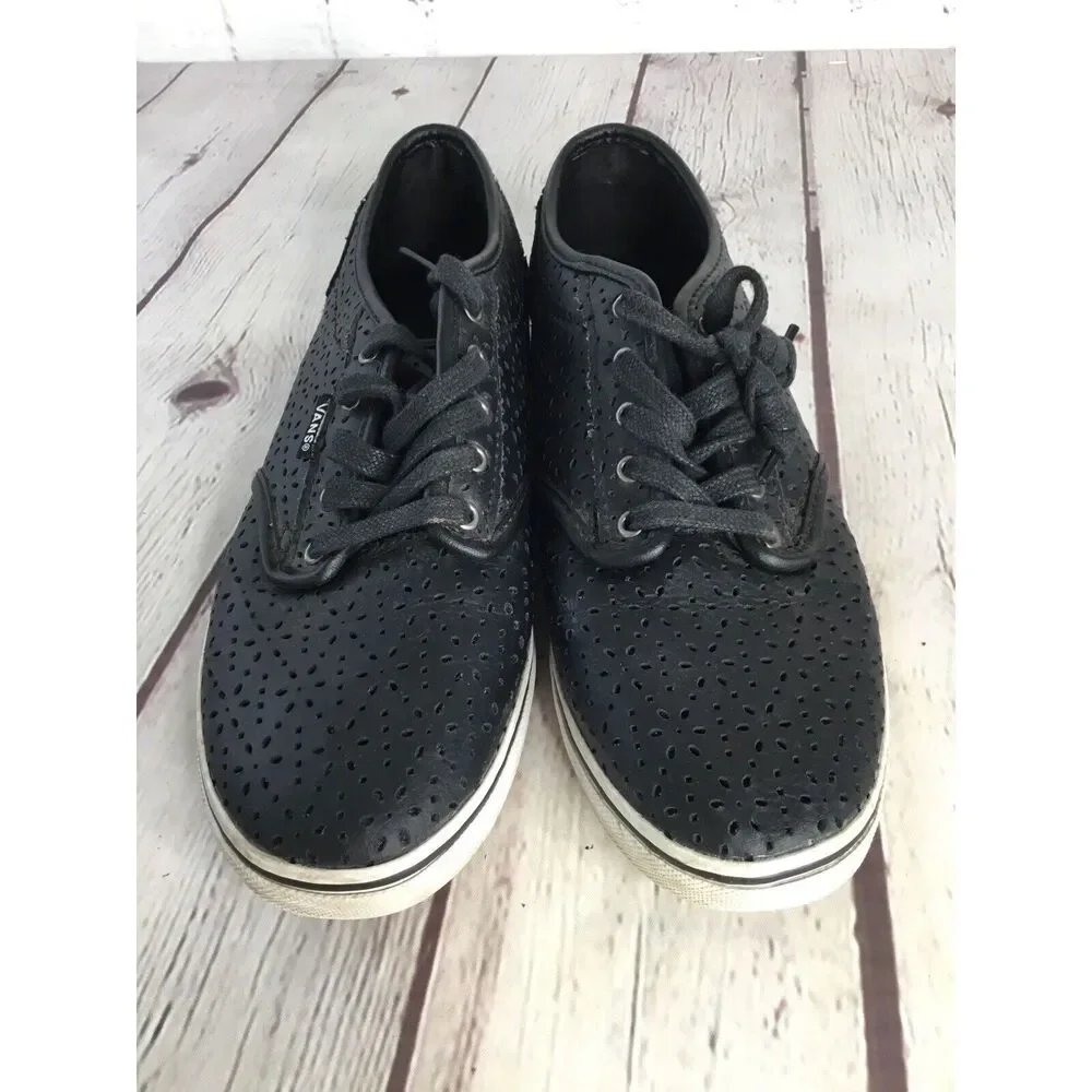 Vans Skate Shoes‎ Sneakers Lace Up Perforated Black Leather Unisex/Womens Sz 7,5